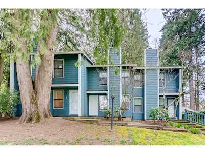7950 SW Fanno Creek Dr #1 Tigard, OR 97224