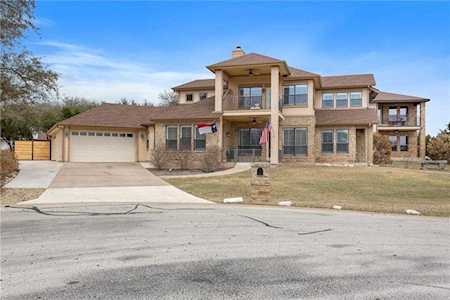 508 Lakeland CIR Point Venture, TX 78645