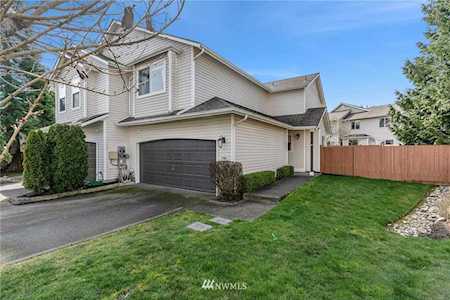 110 97th Ave SE #B Lake Stevens, WA 98258