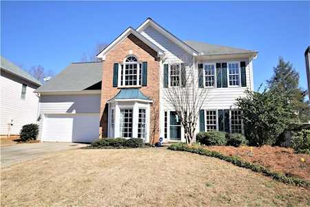 3175 Wyntree Dr Peachtree Corners, GA 30071