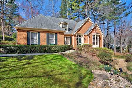 10590 Haynes Forest Dr Alpharetta, GA 30022