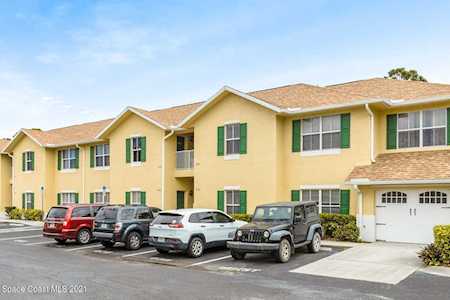 638 NE Cedar Side Circle Palm Bay, FL 32905
