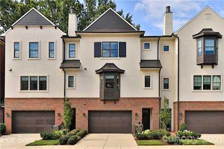 4045 City Homes Place Charlotte, NC 28210