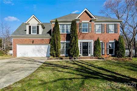 111 Woodfern Place Mooresville, NC 28115