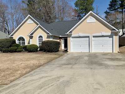 2740 Evergreen Eve Crossing Dacula, GA 30019