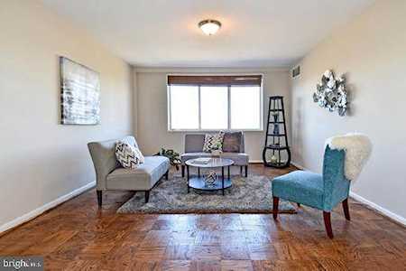 4977 Battery Ln #819 Bethesda, MD 20814