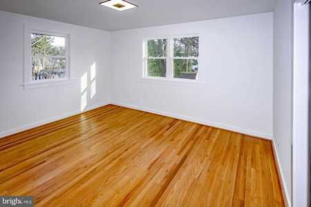 7419 Jervis St Springfield, VA 22151