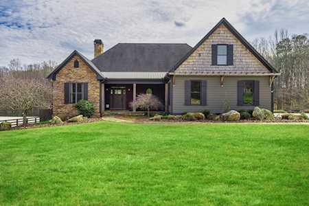 103 Hunting Valley Trl Cumming, GA 30040