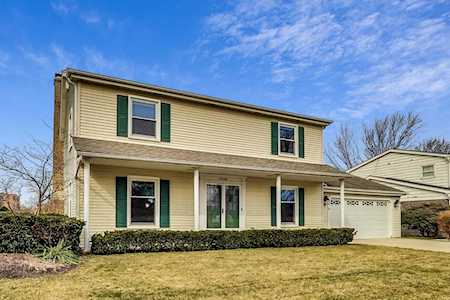 2430 S Embers Ln Arlington Heights, IL 60005