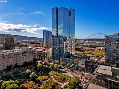 1075 NW Northrup St #2012 Portland, OR 97209