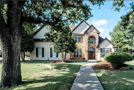 3724 COVE TIMBER Avenue Granbury, TX 76049