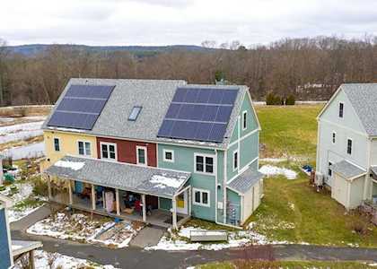 11 Village Ln #11 Berlin, MA 01503