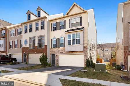 329 Hersden Ln Arnold, MD 21012