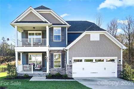 4283 Falls Lake Dr Concord, NC 28025