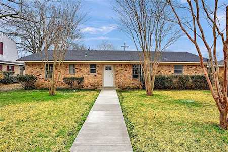 103 Texoma Drive Whitesboro, TX 76273