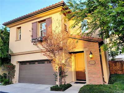 10552 Sausalito Court Los Alamitos, CA 90720