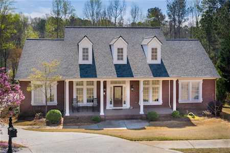 10 Bryson Landing SW Lilburn, GA 30047