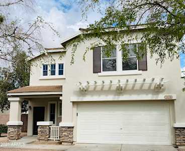 2476 W Gypsum Ave Apache Junction, AZ 85120