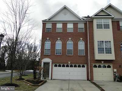 10409 Glen Spring Ln Bowie, MD 20720