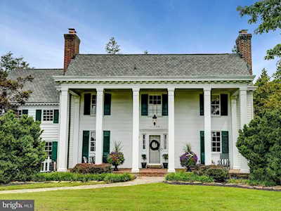 16110 Drayton Farm Dr Spencerville, MD 20868