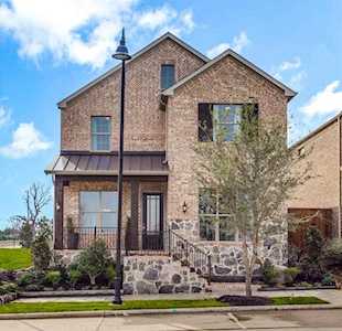 2208 Royal Crescent Drive N Flower Mound, TX 75028