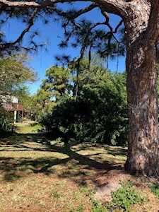 635 Jungle Queen WAY Longboat Key, FL 34228