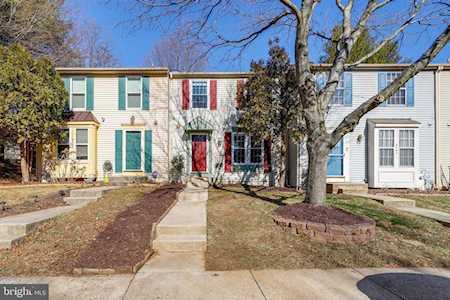 8396 Tamar Dr Columbia, MD 21045