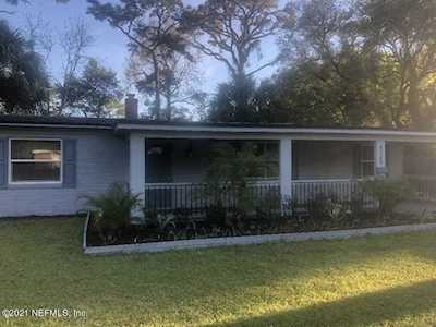 5789 Lake Lucina Dr Jacksonville, FL 32211