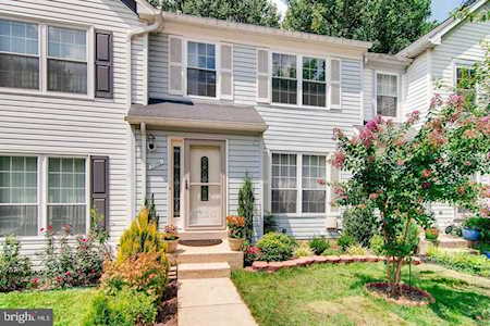 11753 Stonegate Ln Columbia, MD 21044
