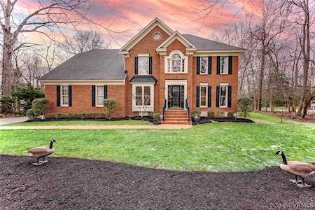 601 Rivers Bend Circle Chester, VA 23836