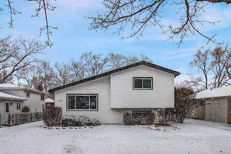 565 W Babcock Ave Elmhurst, IL 60126