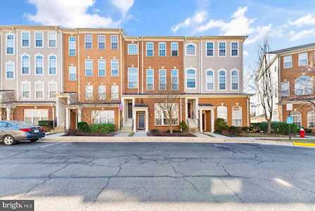42262 Terrazzo Terrace Aldie, VA 20105