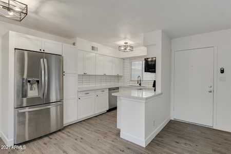 2607 E Lemon Street Tempe, AZ 85281