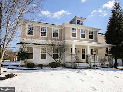 201 Jolliffe Circle Boyce, VA 22620