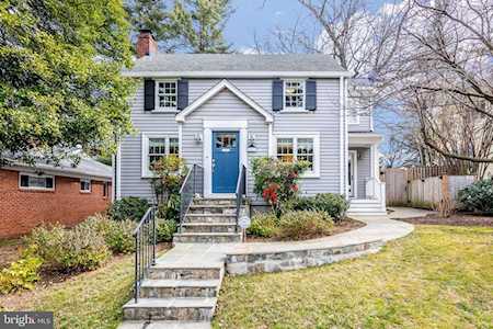 8619 Lancaster Dr Bethesda, MD 20814