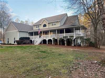 1055 Cooper Rd Social Circle, GA 30025