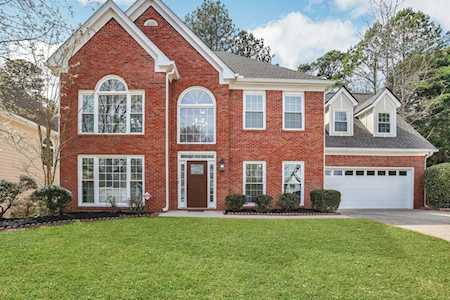 240 Risen Star Ln Alpharetta, GA 30005