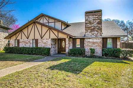 300 Casa Grande Court Irving, TX 75061