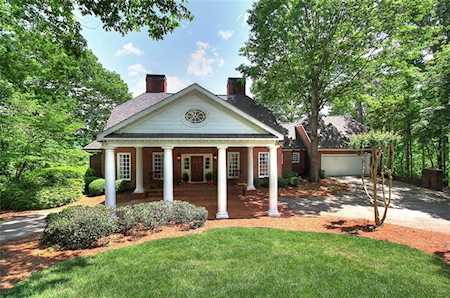 821 Burning Tree Dr SE Marietta, GA 30067