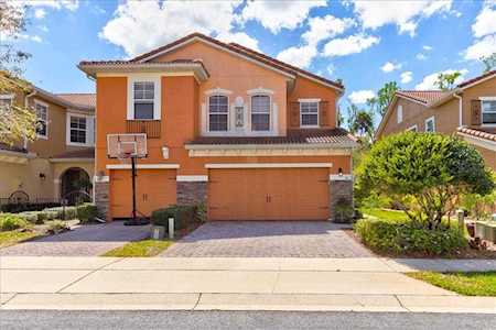 40 Canterbury Bell Dr Oviedo, FL 32765