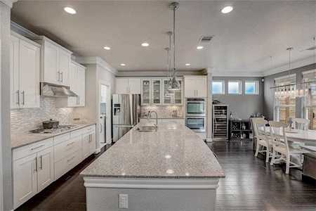8924 Villa Norte DR #VH60 Austin, TX 78726