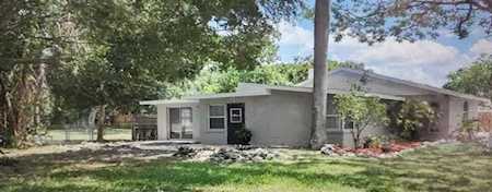 1001 71st St NW Bradenton, FL 34209