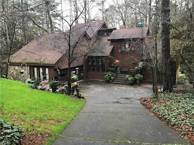 135 Fairway Ridge Dr Alpharetta, GA 30022