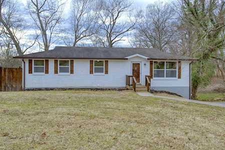 172 Cranwill Dr Hendersonville, TN 37075