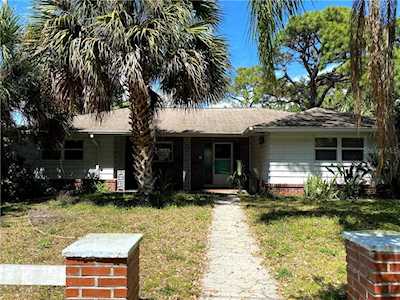 5311 Luna Vista Dr New Port Richey, FL 34652