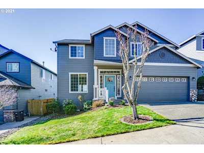 1529 54th St Washougal, WA 98671