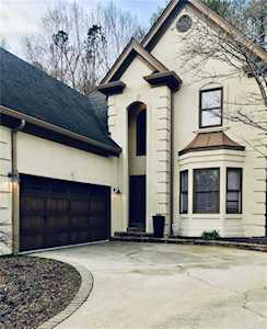 1034 Westbrooke Way NE Brookhaven, GA 30319