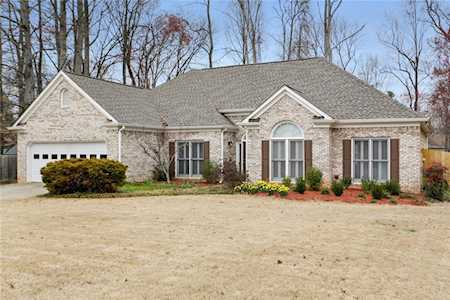 980 Allenbrook Ln Roswell, GA 30075