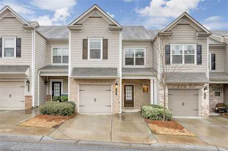 7057 Elmwood Ridge Ct Atlanta, GA 30340