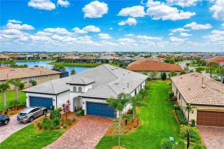 17039 Hampton Falls TERRACE Lakewood Ranch, FL 34202
